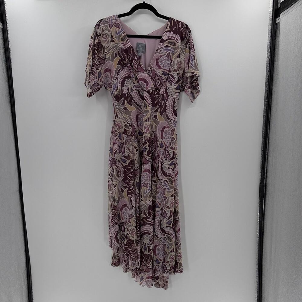 Rabbit Rabbit Rabbit Women's V-neck Flowy Dress - Purple/Tan - 8